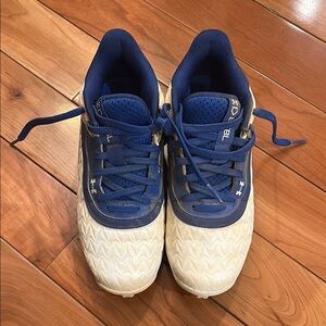 Under Armour Kids' leadoff low RM 3.0 Blue and White Shoes (3Y)